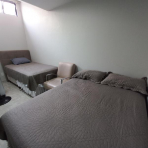 Apartamento 2 quartos Asa Norte com cozinha excelente localização